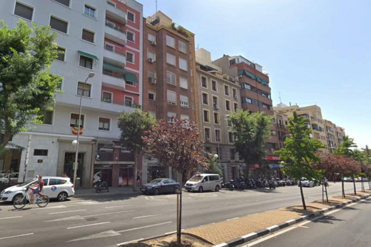 Centro De Madrid A Un Paso En Esta Casa De Lujo Exterior photo